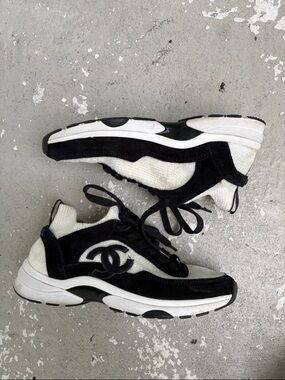 Chanel interlocking cc runner trainers